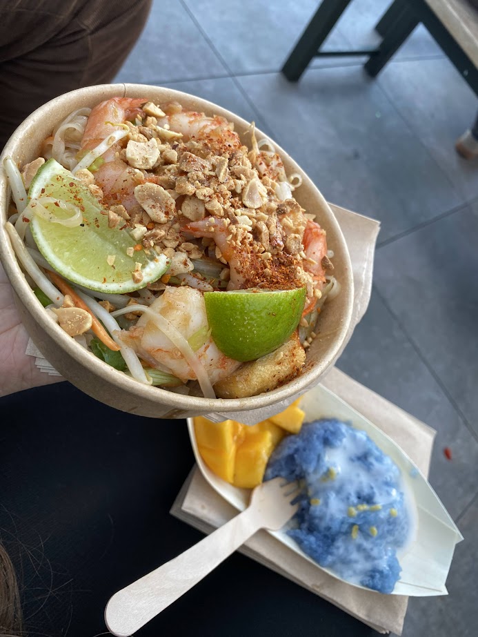 Seafood Noodles and Mango Sticky Rice